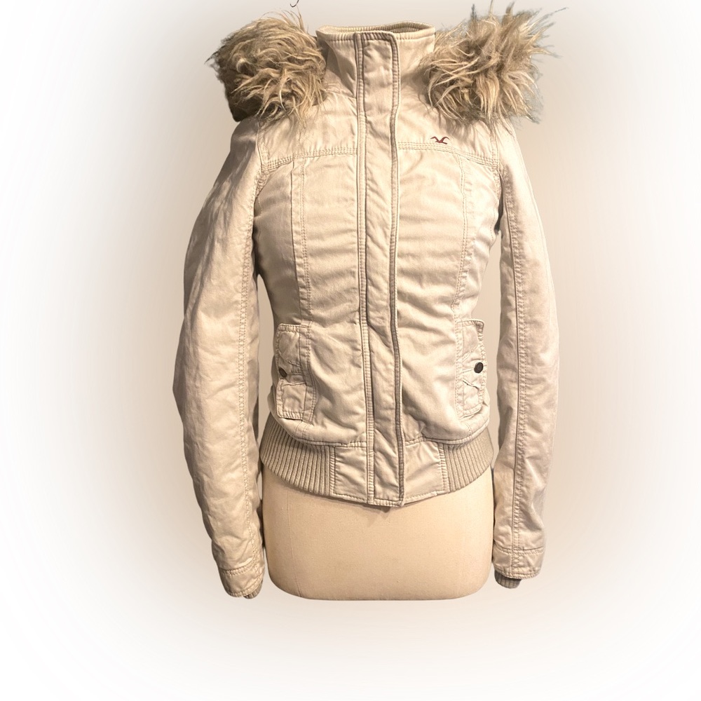 Hollister Sherpa Jacket size M